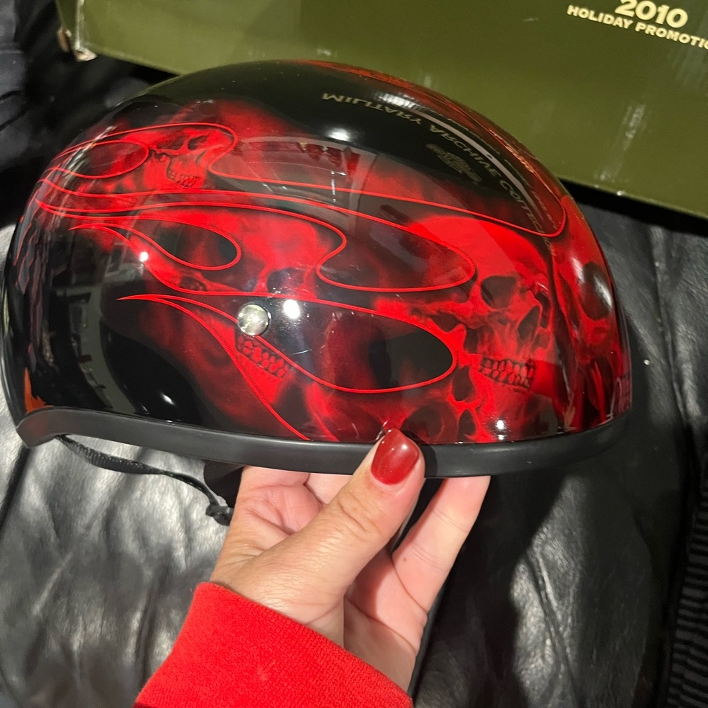 Sold Vibrant Red Skull Graphic Helmet - Picture 4 of 8